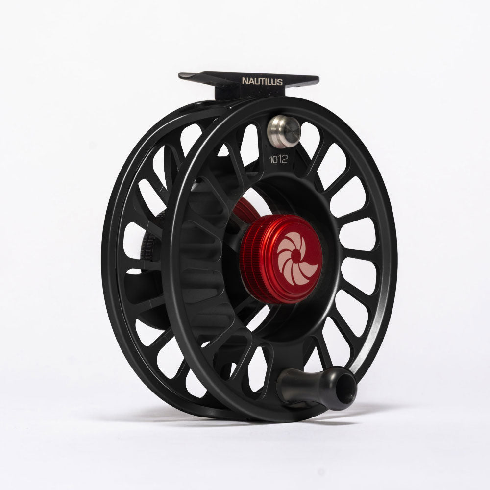 #color_carbon black