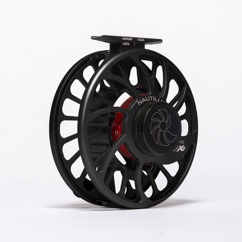 #color_carbon black