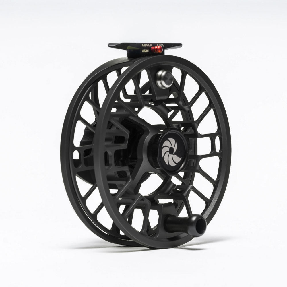 #color_carbon black